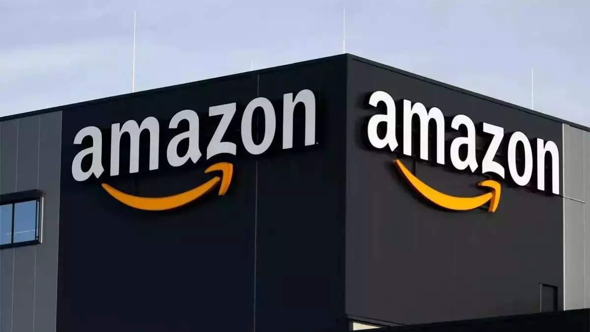 Amazon, 1 trilyon dolar değer kaybeden ilk işletme oldu