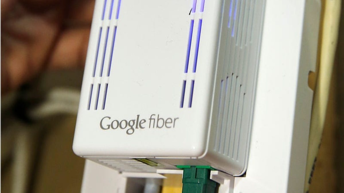 Google, gelecek sene 150 dolara 8 Gbps internet sunacak