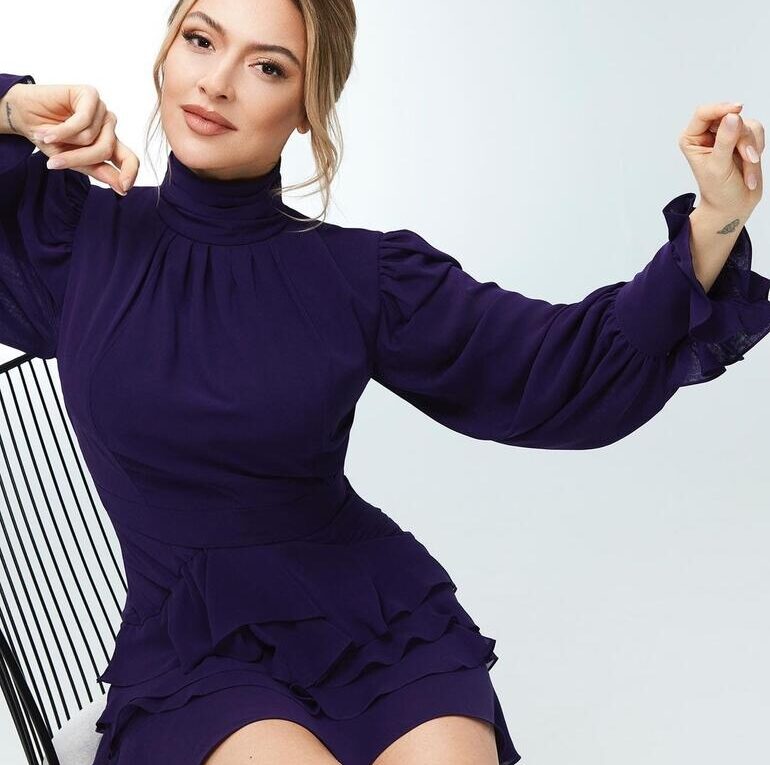Koronavirüsü atlatan Hadise yaşadığı zor günleri anlattı
