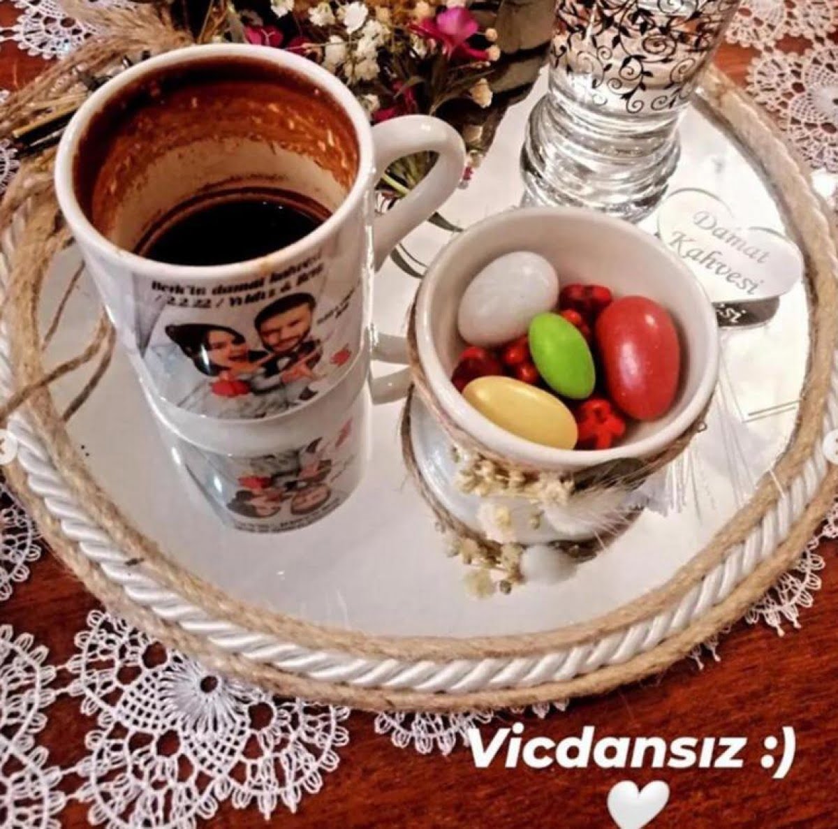 Berk Oktay ve Yıldız Çağrı Atiksoy nişanlandı #3