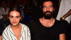 Hande Soral hamile olduğunu açıkladı